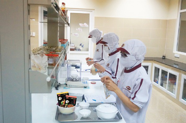 Nam Phuong Food – Hanh trinh tu niem dam me am thuc cua nu thuyen truong hinh anh 4