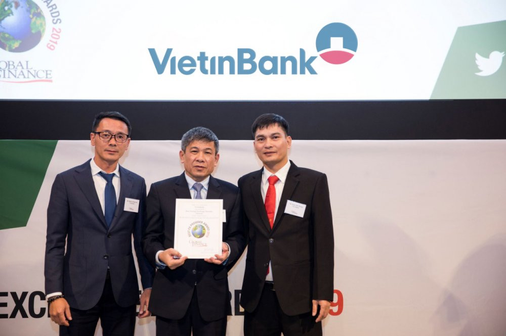vietinbank nhan giai thuong