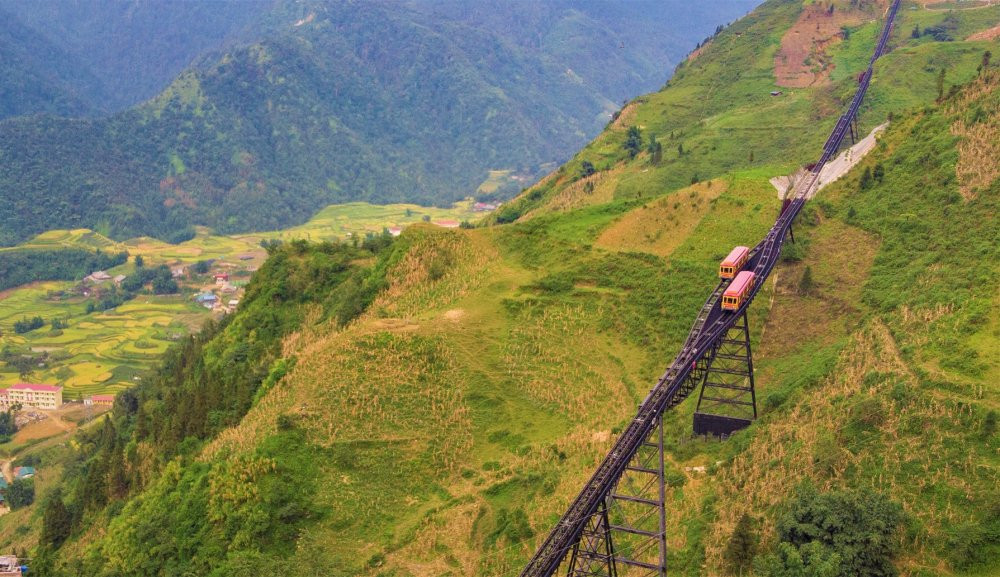 tau hoa leo nui (2) 6