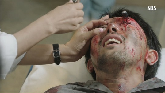 park-shin-hye-doctors-nails