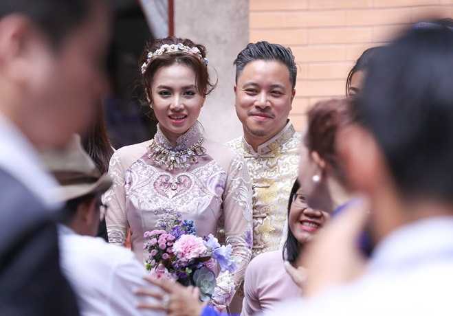 nguc khung 15