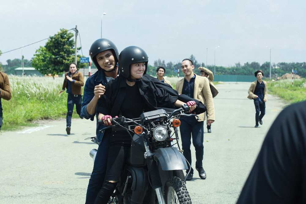 hau-truong-cu-nga-cua-lan-Ngoc-1-(2)