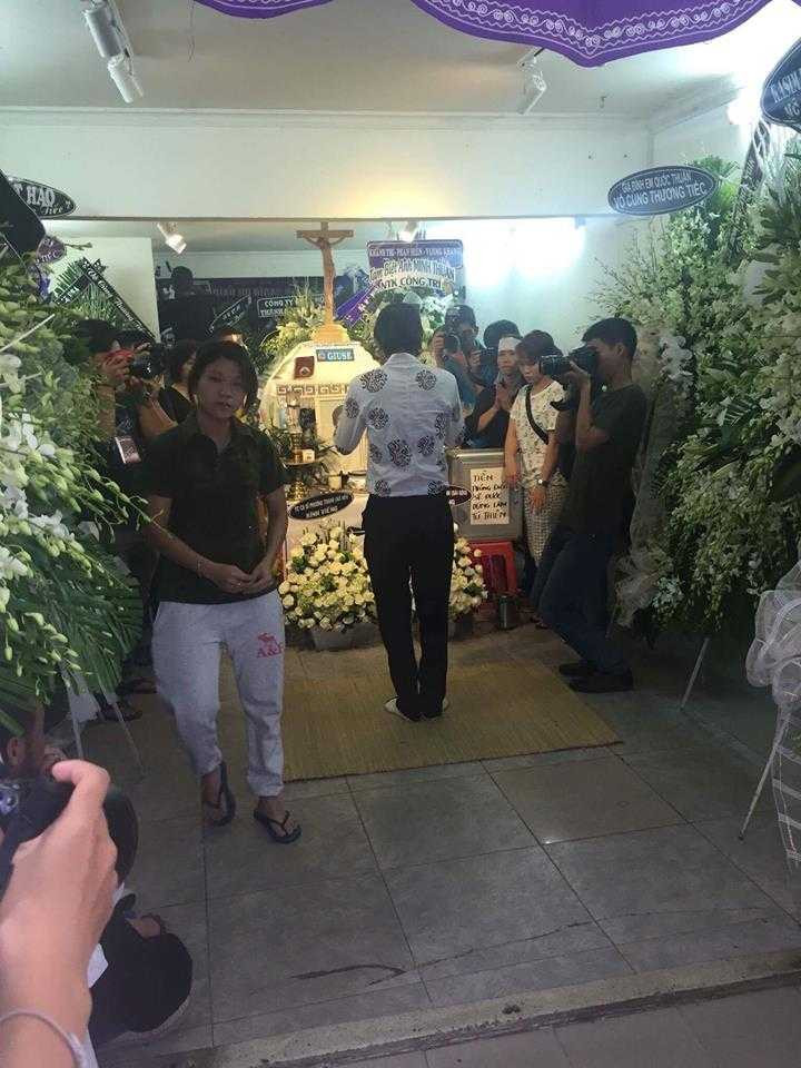 14407597_1622204434743492