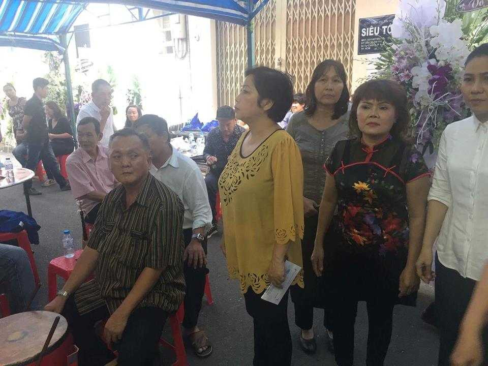 14429373_1622204758076793