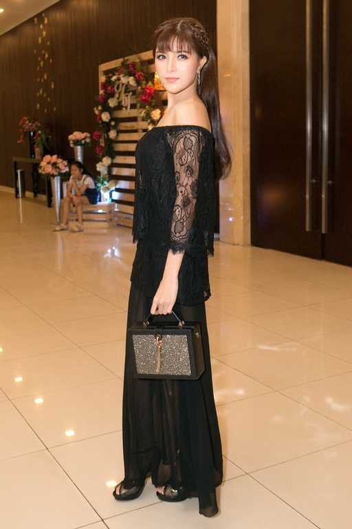 halloween loi nguyen gia