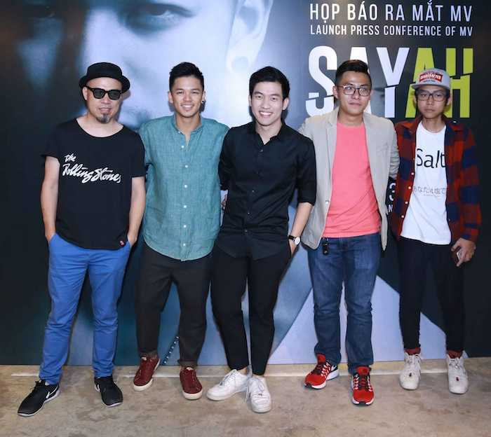 Trong Hieu va ekip Say Ah