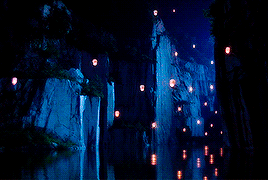 huyen thoai bien xanh 1