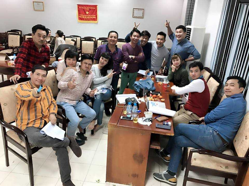 15823140_1142962479136296