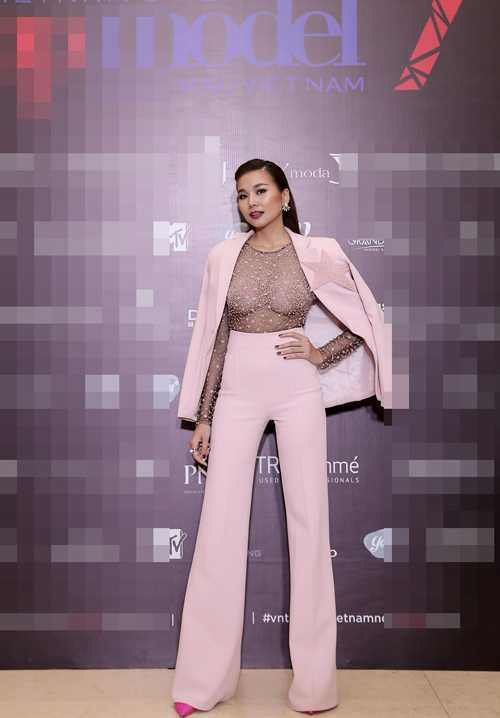 ha-ho-thanh-hang-angela-p