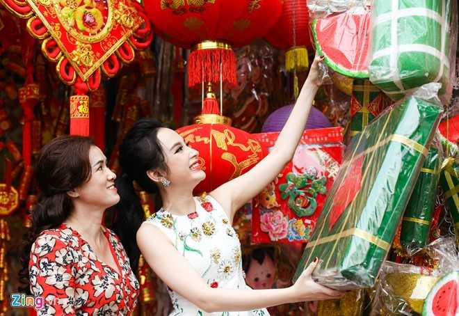 Angela Phuong Trinh don Tet o can ho moi mua hinh anh 11