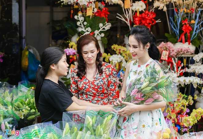 Angela Phuong Trinh don Tet o can ho moi mua hinh anh 8