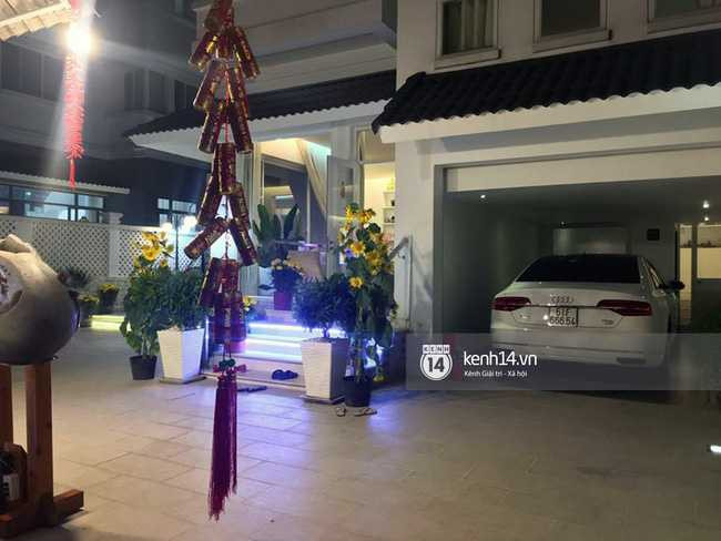 Cận cảnh đêm giao thừa trong căn biệt thự triệu đô của Công Vinh - Thủy Tiên - Ảnh 2.