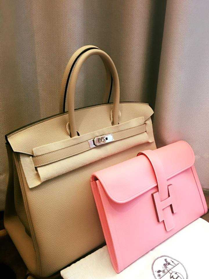 16473895_1015812810656509