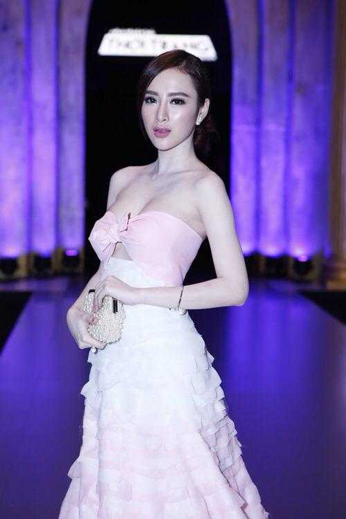 2can-canh-chiec-mui-nhon-