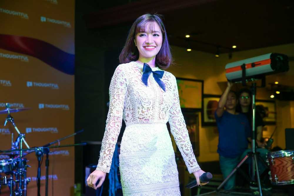 Bich Phuong trinh dien