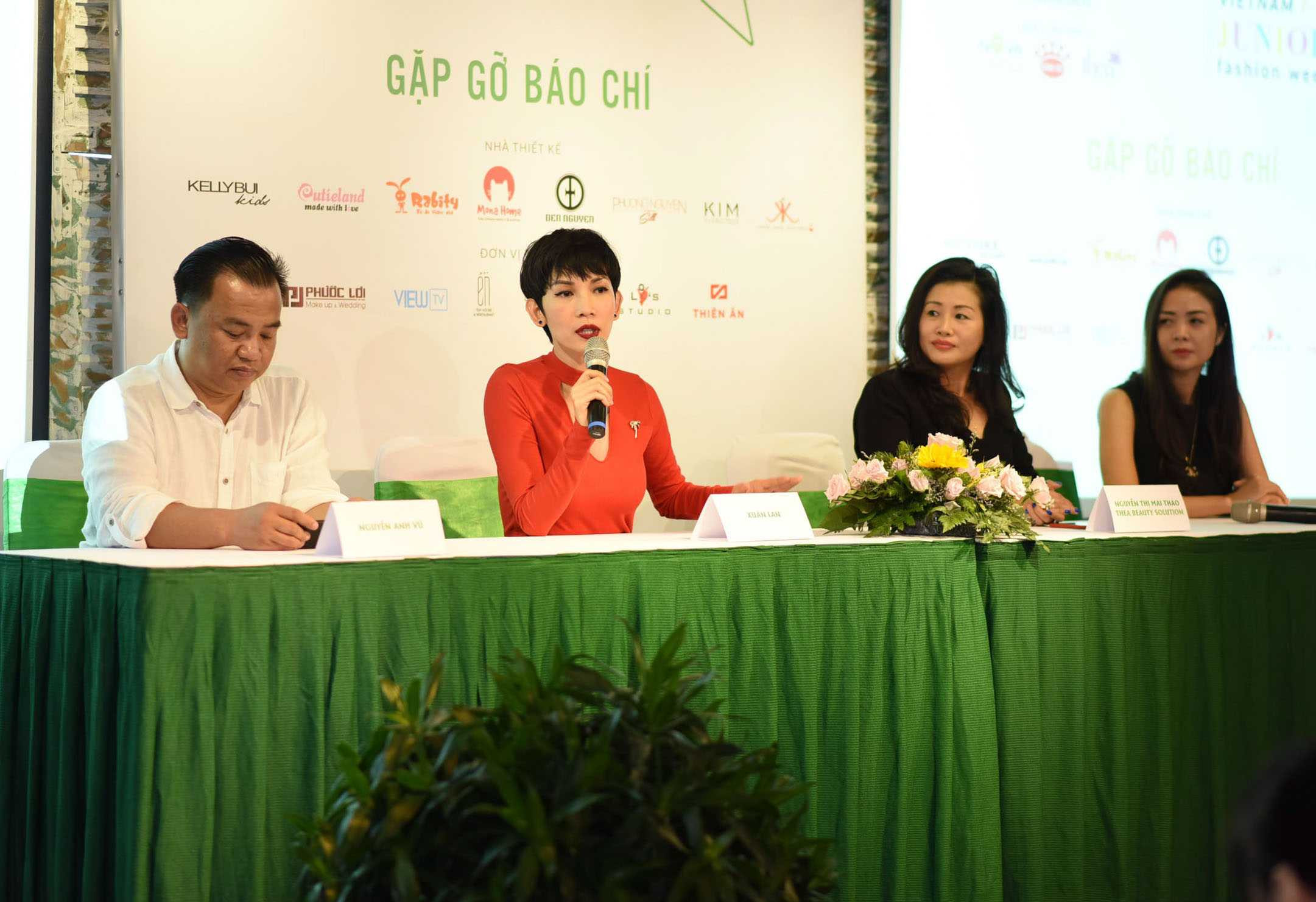 Xuan Lan Vietnam Junior F