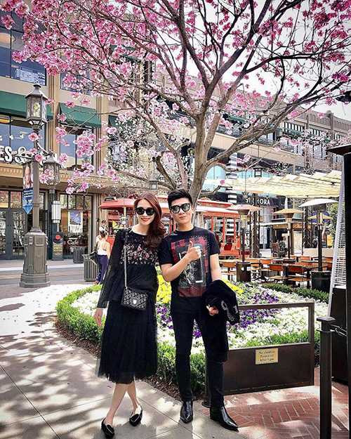 dang-thu-thao-buc-xuc-vi-bi-noi-bo-roi-ban-trai-di-du-lich-my-voi-thieu-gia-1