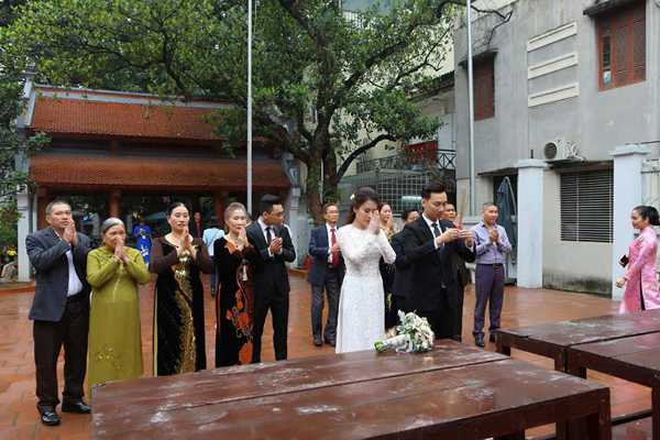 vo-9x-cua-mc-thanh-trung-khoe-anh-le-ruoc-dau-5