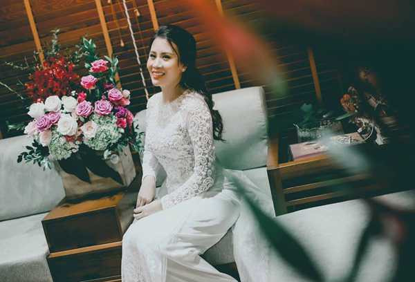 vo-9x-cua-mc-thanh-trung-khoe-anh-le-ruoc-dau