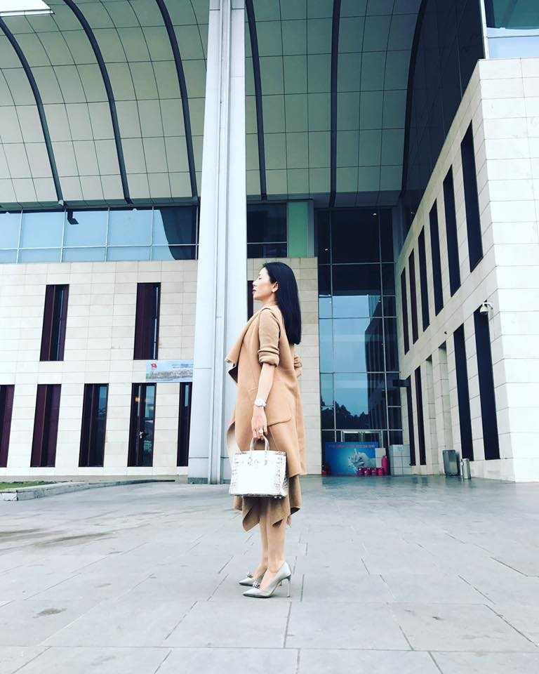 le-quyen-day-kieu-hanh-xa