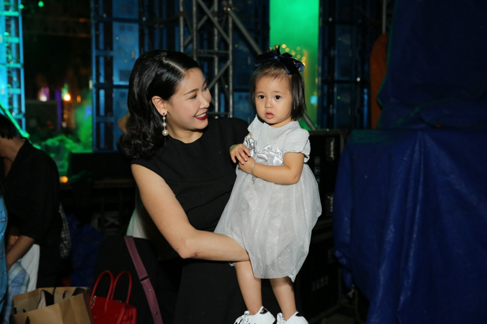 Vietnam Junior Fashion We