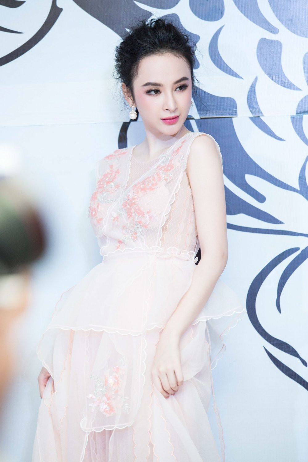 Angela Phuong Trinh, Ivy 