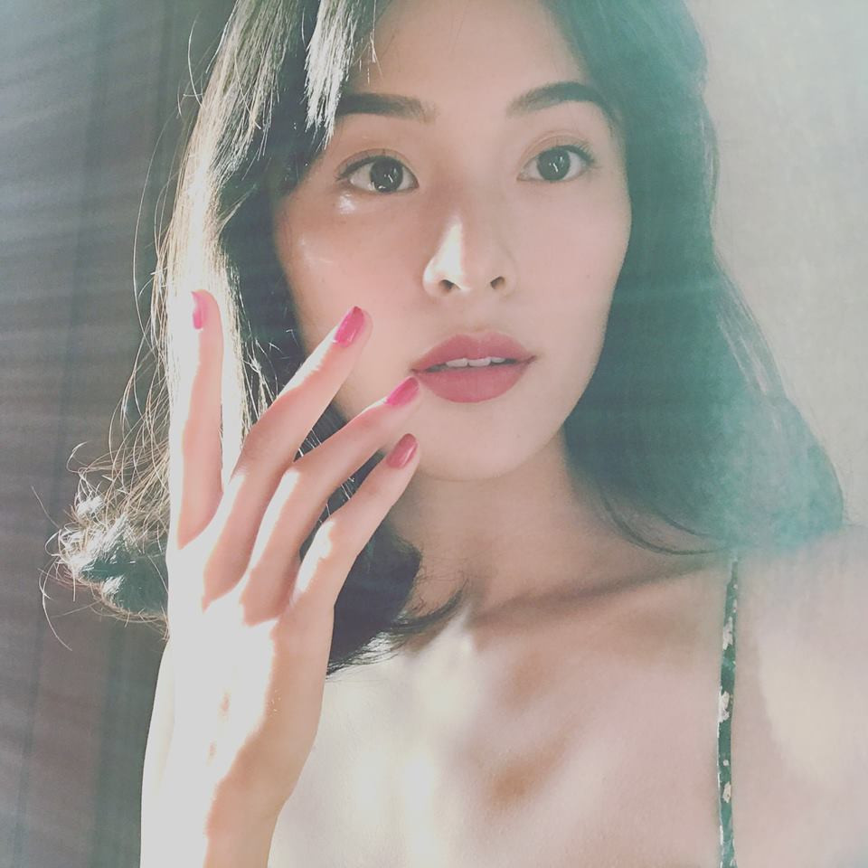 Hinh anh Bi che xau, vai tho nhu dan ong, Ha Vi xu long dap tra 12