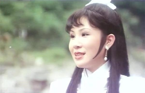 Canh doi an dat cua 'Tieu Long Nu' gia va xau nhat moi phien ban hinh anh 1