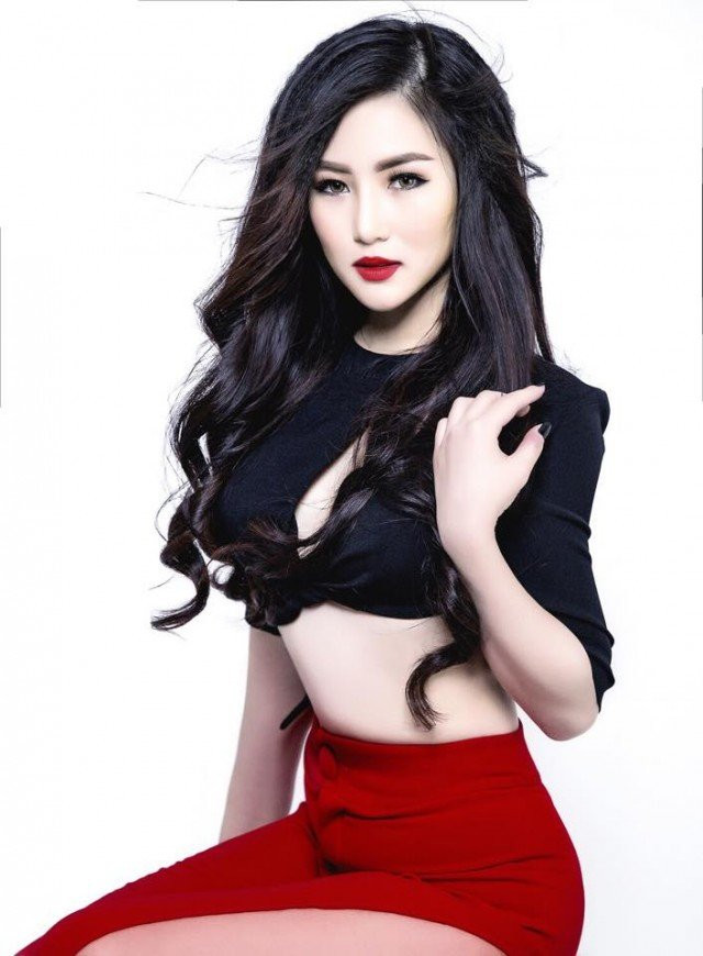 Hinh anh Nhan sac khac la cua Huong Tram sau bon nam gia nhap showbiz 14