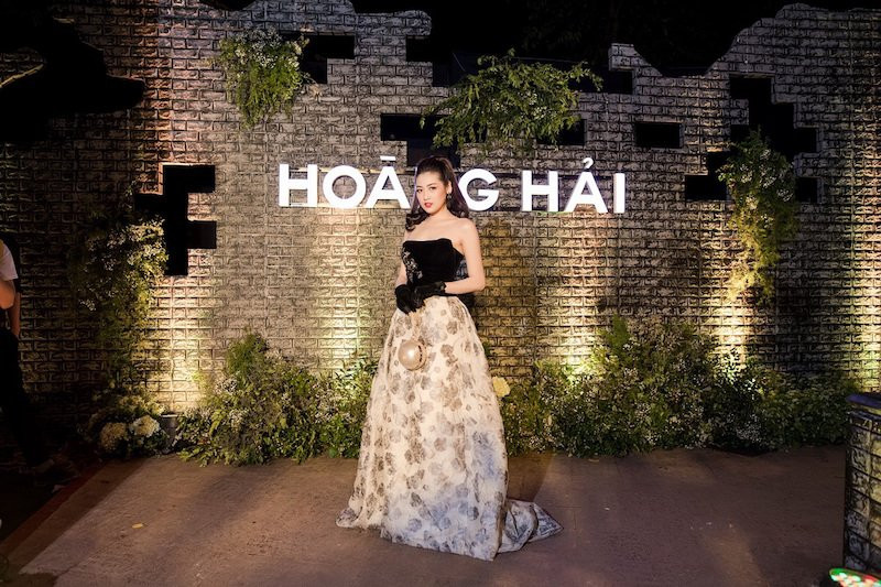 Hinh anh Nhan sac doi thuong khac mot troi mot vuc cua Mai Phuong Thuy 14