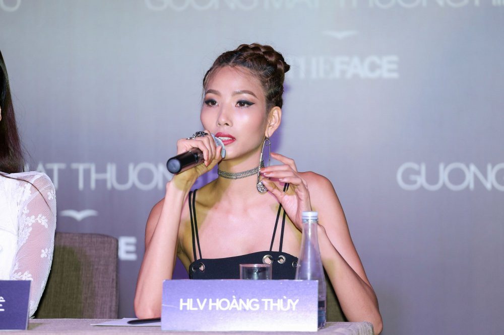 Hinh anh Hoang Thuy, Lan Khue 15