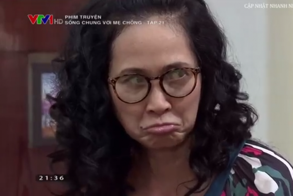 Hinh anh Song chung voi me chong - Tap 21: Ha he vi duoc o rieng nhung Van (Bao Thanh) cam giac nhu cuop di thu quy gia nhat cua me chong 20