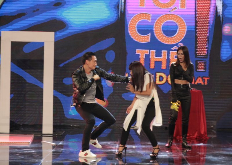 Hinh anh Video: Phuong Thanh tro tai danh vo, 'ha guc' Kim Ly