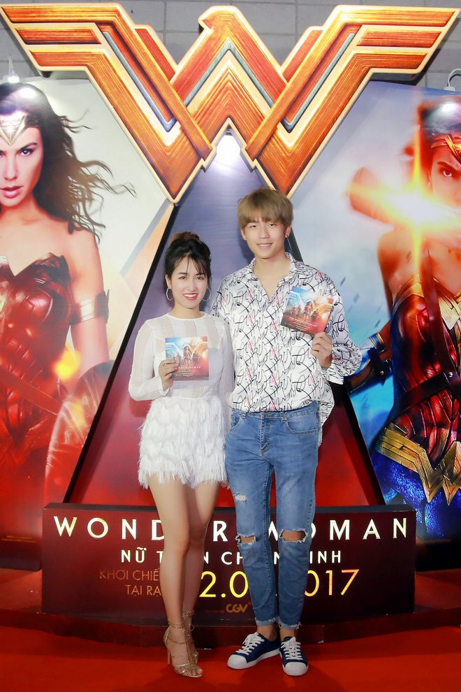 Á hậu Huyền My giản dị nhưng vẫn nổi bật tại buổi ra mắt Wonder Woman - Ảnh 3.