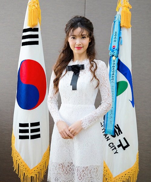 Hari Won, Kỳ Duyên, Huyền My đua nhau mặc đẹp mướt mải - 7