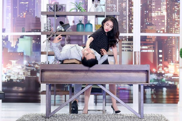 The Face: Chụp ảnh nữ quyền mà lại giống như chèn ép nam giới, đày đọa như nô lệ - Ảnh 4.