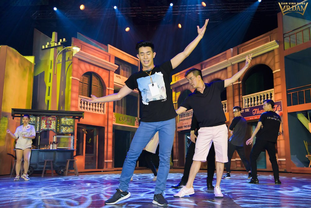 DAM VINH HUNG_SAI GON BOLERO VA HUNG (4) 4