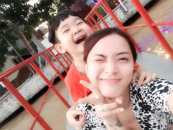 sao viet 24h qua: le phuong thua nhan 