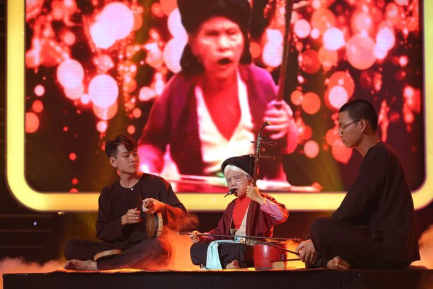 Ca nương nhỏ tuổi nhất Việt Nam gây choáng ngay tập mở màn Gương mặt thân quen nhí - Ảnh 3.