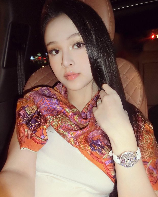 Mỹ nhân Vbiz chạy đua trang sức tiền tỷ, phải diện đồ càng đắt đỏ mới sang! - Ảnh 5.