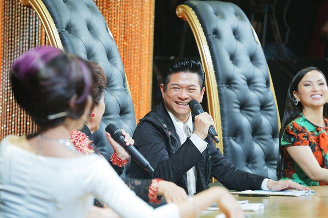 em gai ty phu cua cam ly lam giam khao, 2 con