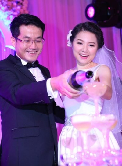 nhom-hat-sau-13-nam-nguoi-gia-tu-showbiz-ke-vuong-scandal-tinh-ai-10