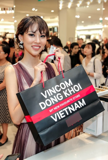 H_M VIP PARTY_IN STORE_PHI PHUONG ANH 21