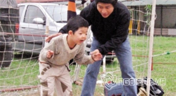 nguong-mo-hanh-trinh-nuoi-con-bi-di-tat-bam-sinh-cua-cac-nghe-si-viet-4