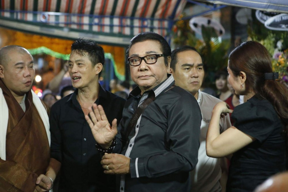 150660839216949-received_1681871385191022