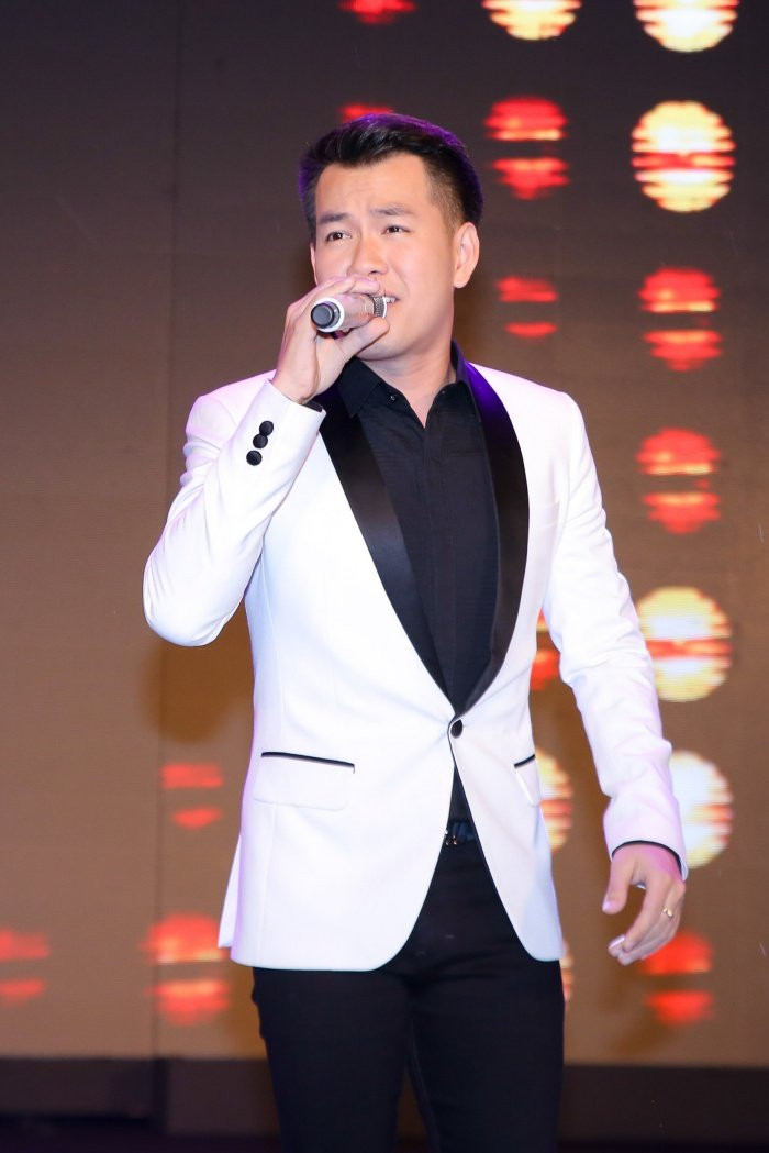 batch_DAM VINH HUNG VA DAN SAO VIET_EVENT 1210_NEW CITY (30) 7