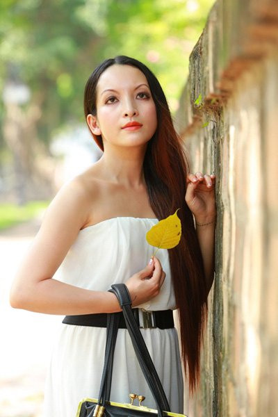 sau cay dang tinh tien, cuoc song cua dien vien linh nga o my hien tai ra sao? - 2