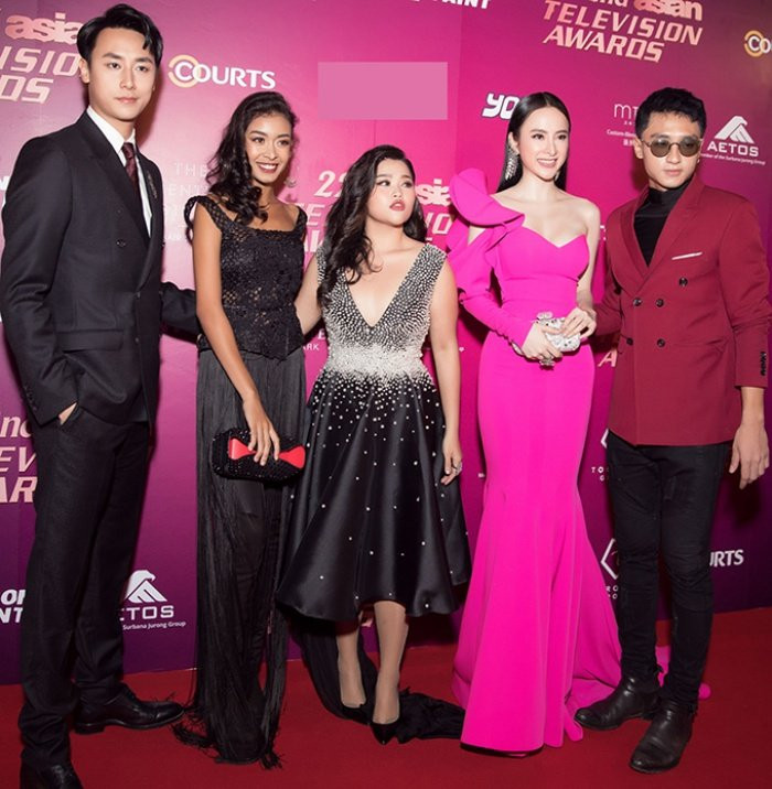 batch_4-JPG-6176-1512179137 4