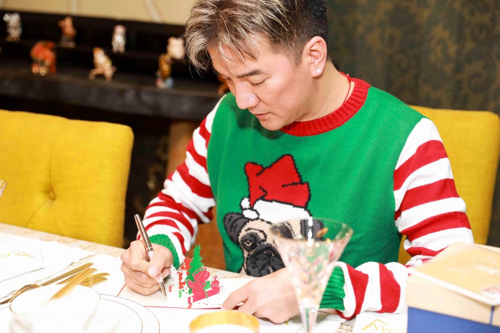 DINING WITH THE STARS_DAM VINH HUNG 7-2 5