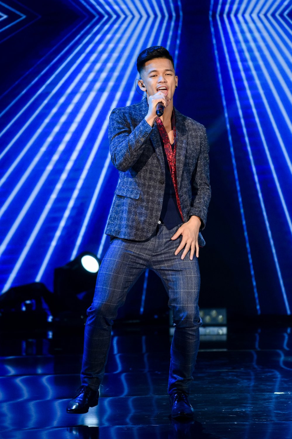 NGUYEN BA NGOC_ZING-2910